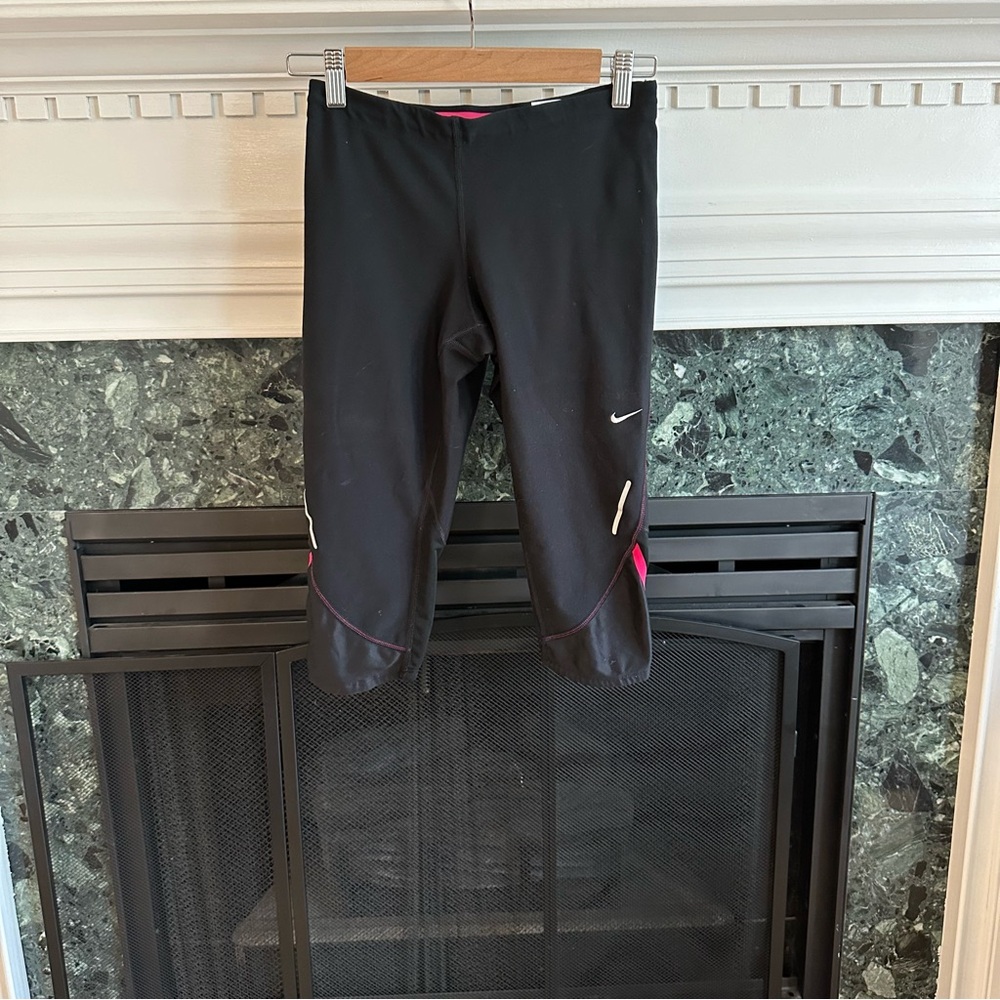 Nike Dri Fit Capri size small